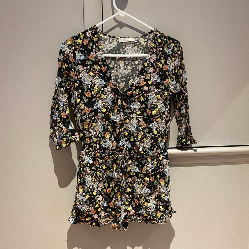 Pull & bear romper Sz S